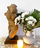The Enchanting Salabhanjika