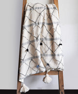 Tasseled Snow Throw Blanket - Zufolo Designs
