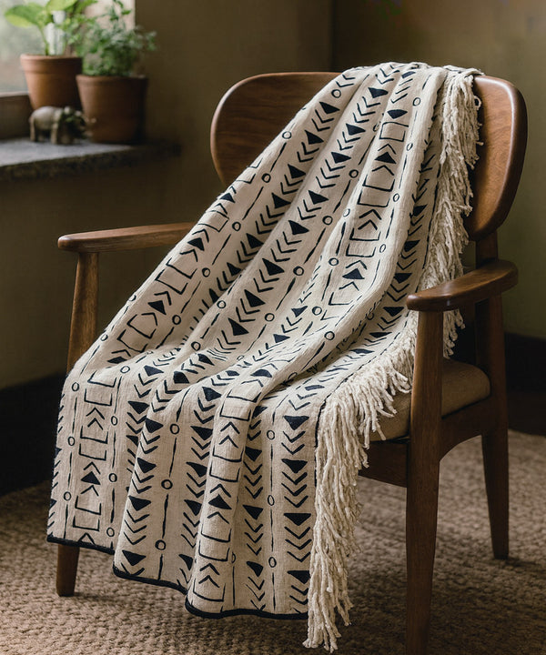 Amal Fringed Throw Blanket
