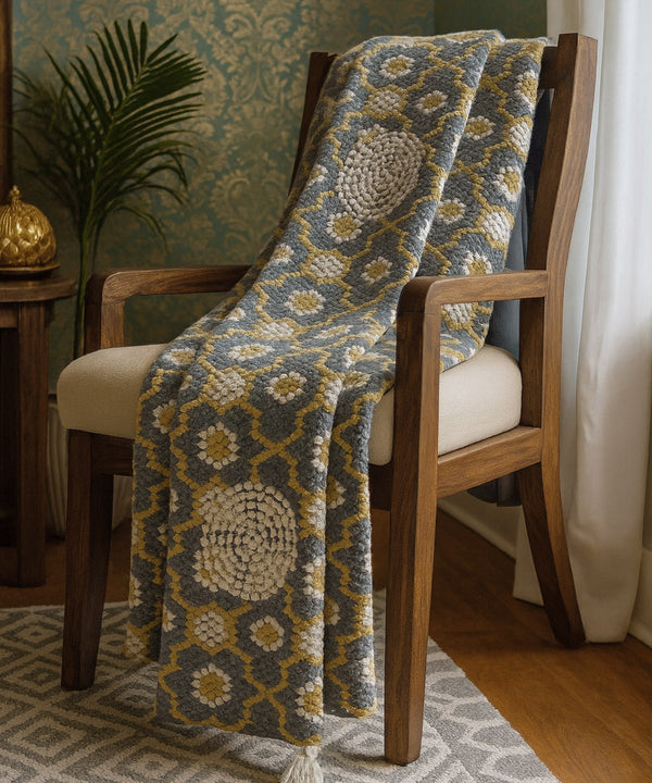 Daphne Throw Blanket