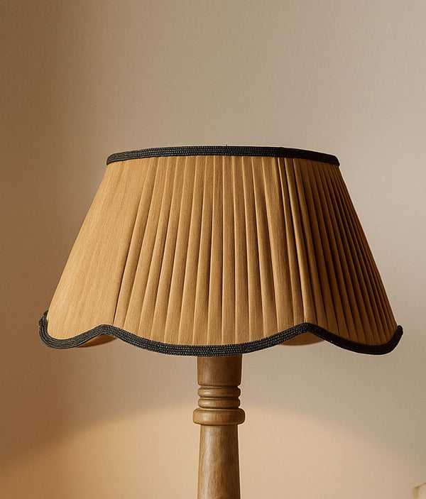 Mocha Scallop Pleated Lampshade