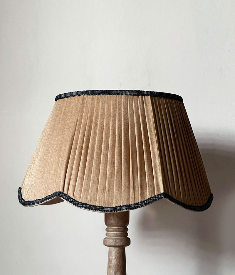 Mocha Scallop Pleated Lampshade