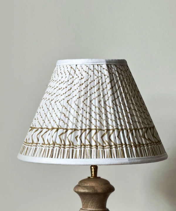 Ivory & Gold Minimalist Pleated Shade