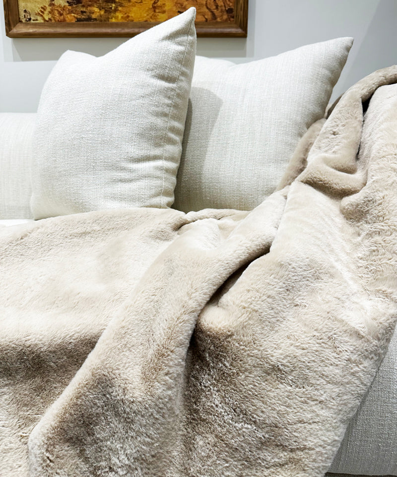 Super Soft Luxe Faux Fur Throw Blanket Zufolo Designs