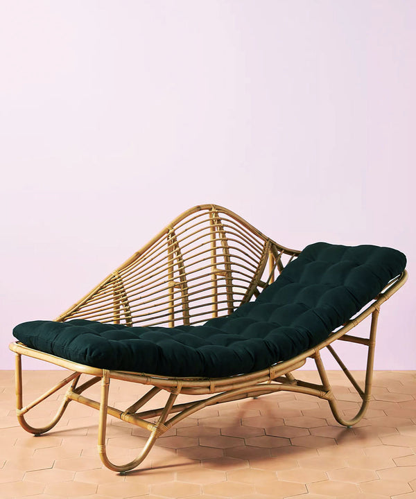 The Luna wave daybed
