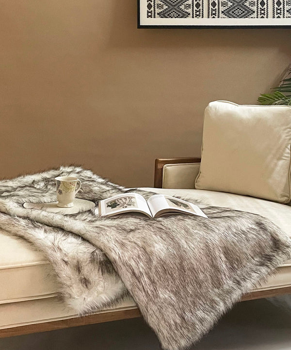 Shop Bedroom Throws & Blankets